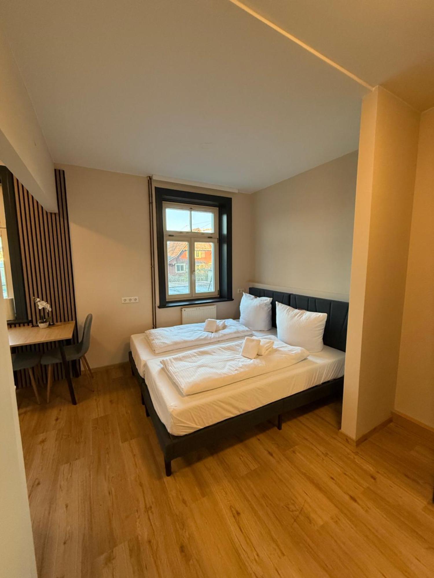 Crown Living Villa Blumenau Studios, Smarttv, Parkplatz Лустенау Екстер'єр фото